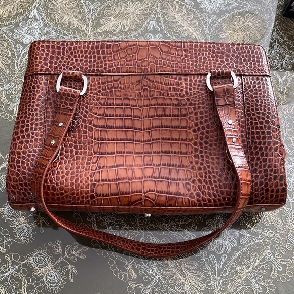 Charlie Lapson embossed handbag, excellent condition - Picture 3 of 15